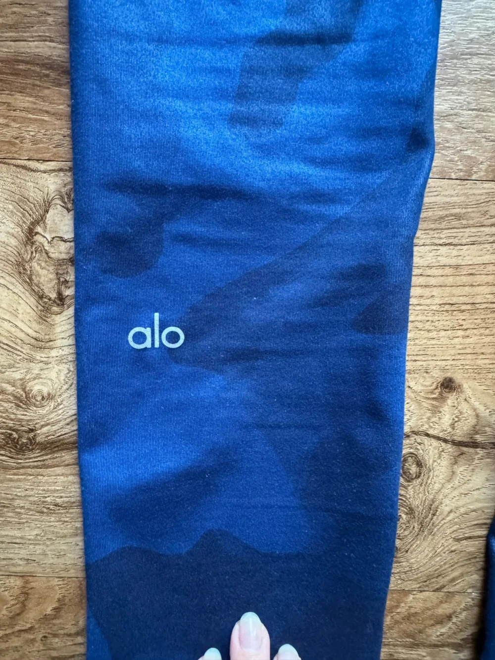 ALO Yoga blue camo